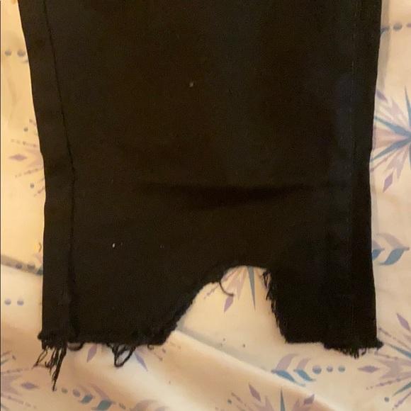 Black distressed denim pants - Picture 3 of 3